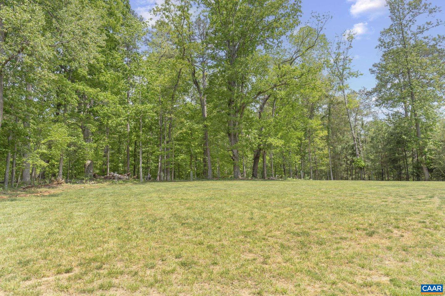 1932 FOX RUN LN, CHARLOTTESVILLE, Virginia 22901, 4 Bedrooms Bedrooms, ,3 BathroomsBathrooms,Residential,For sale,1932 FOX RUN LN,664172 MLS # 664172