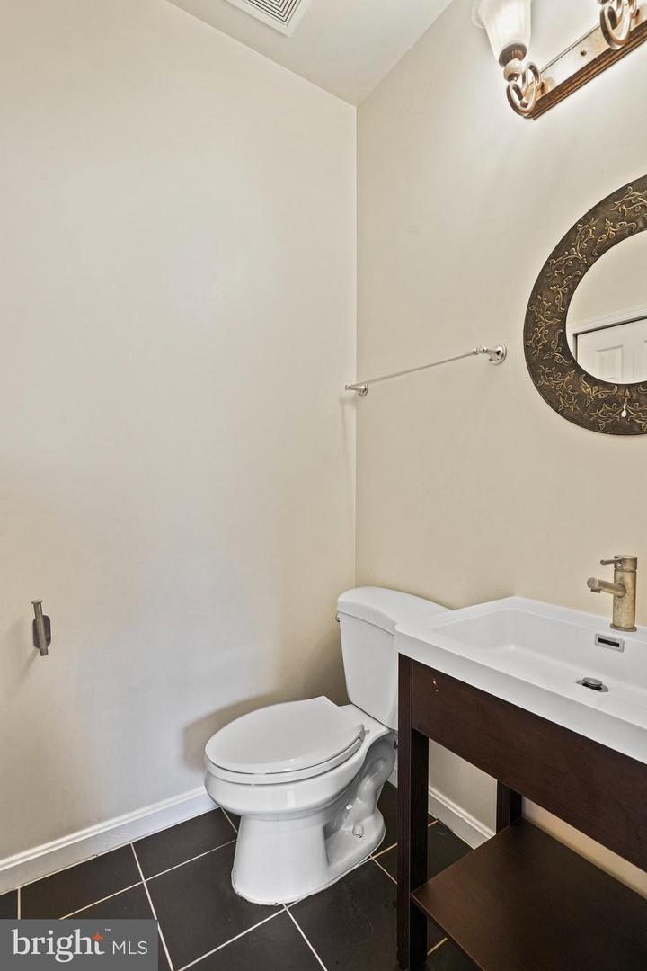 5823 FIELD PL NE, WASHINGTON, District Of Columbia 20019, 4 Bedrooms Bedrooms, ,3 BathroomsBathrooms,Residential,For sale,5823 FIELD PL NE,DCDC2199298 MLS # DCDC2199298