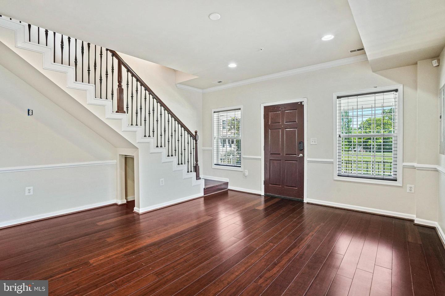 5823 FIELD PL NE, WASHINGTON, District Of Columbia 20019, 4 Bedrooms Bedrooms, ,3 BathroomsBathrooms,Residential,For sale,5823 FIELD PL NE,DCDC2199298 MLS # DCDC2199298