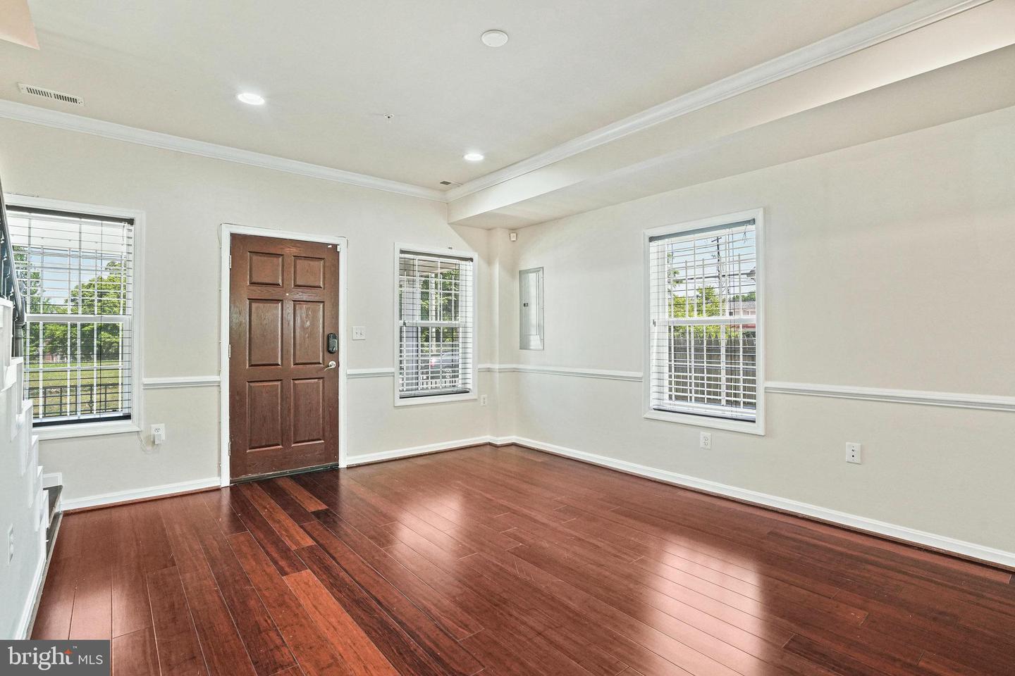 5823 FIELD PL NE, WASHINGTON, District Of Columbia 20019, 4 Bedrooms Bedrooms, ,3 BathroomsBathrooms,Residential,For sale,5823 FIELD PL NE,DCDC2199298 MLS # DCDC2199298