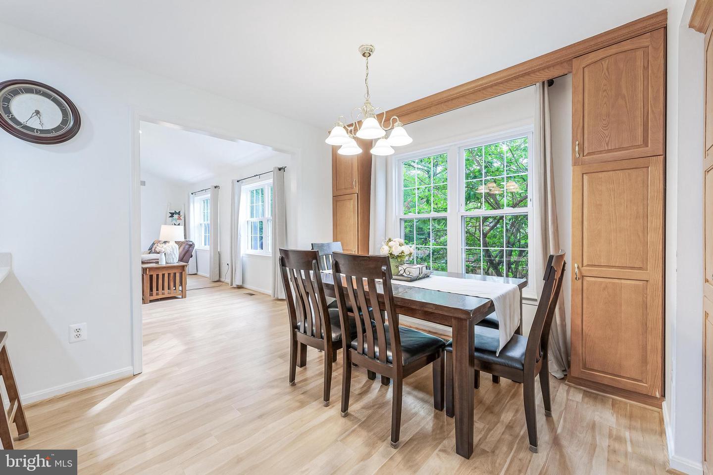 12613 GLENBROOKE WOODS DR, HERNDON, Virginia 20171, 4 Bedrooms Bedrooms, ,2 BathroomsBathrooms,Residential,For sale,12613 GLENBROOKE WOODS DR,VAFX2239000 MLS # VAFX2239000