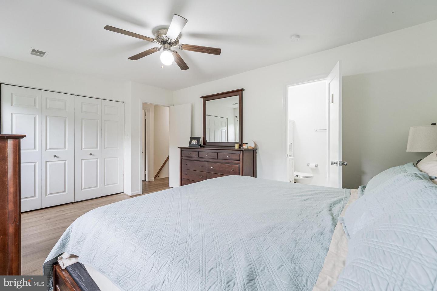 12613 GLENBROOKE WOODS DR, HERNDON, Virginia 20171, 4 Bedrooms Bedrooms, ,2 BathroomsBathrooms,Residential,For sale,12613 GLENBROOKE WOODS DR,VAFX2239000 MLS # VAFX2239000