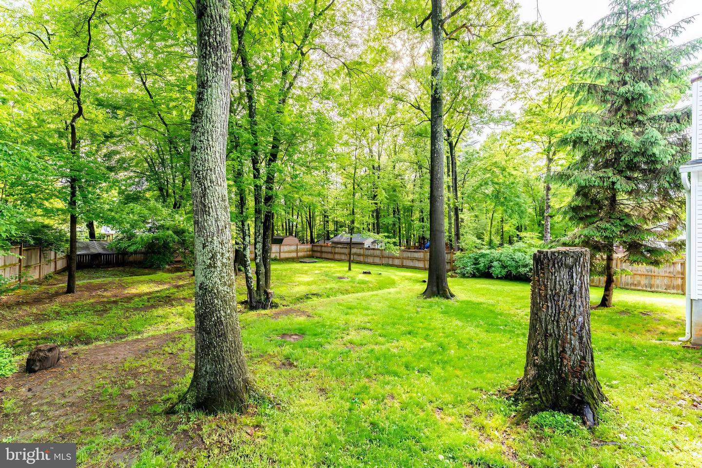 12613 GLENBROOKE WOODS DR, HERNDON, Virginia 20171, 4 Bedrooms Bedrooms, ,2 BathroomsBathrooms,Residential,For sale,12613 GLENBROOKE WOODS DR,VAFX2239000 MLS # VAFX2239000