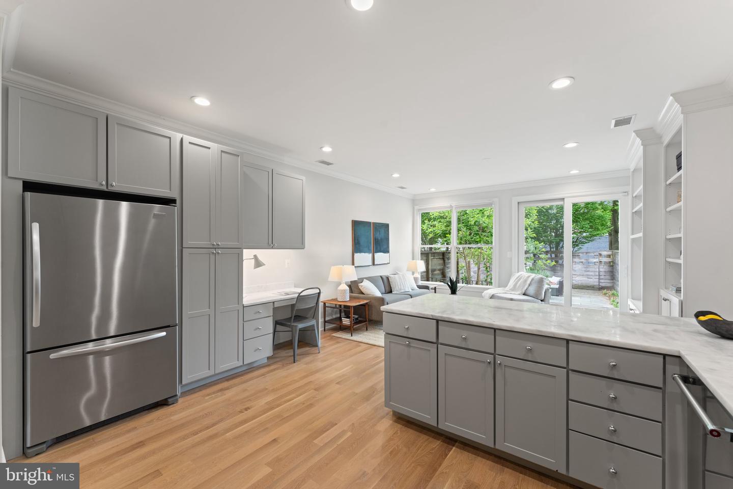1525 E ST SE, WASHINGTON, District Of Columbia 20003, 4 Bedrooms Bedrooms, ,3 BathroomsBathrooms,Residential,For sale,1525 E ST SE,DCDC2199378 MLS # DCDC2199378