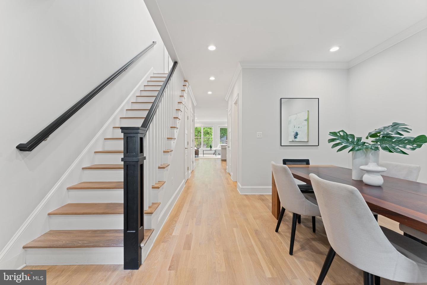 1525 E ST SE, WASHINGTON, District Of Columbia 20003, 4 Bedrooms Bedrooms, ,3 BathroomsBathrooms,Residential,For sale,1525 E ST SE,DCDC2199378 MLS # DCDC2199378