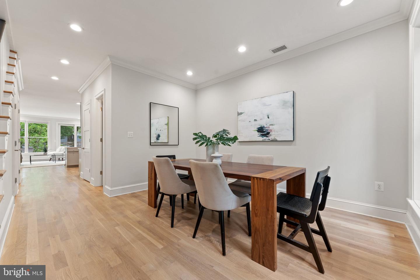 1525 E ST SE, WASHINGTON, District Of Columbia 20003, 4 Bedrooms Bedrooms, ,3 BathroomsBathrooms,Residential,For sale,1525 E ST SE,DCDC2199378 MLS # DCDC2199378