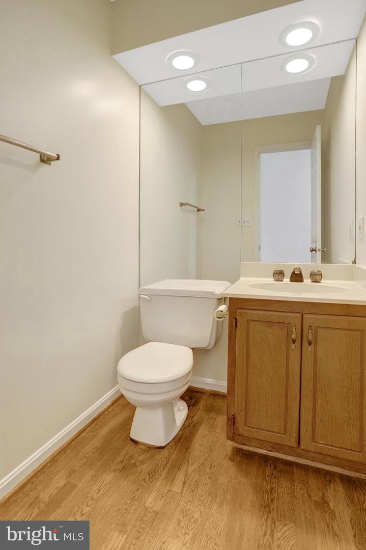 3000 1ST ST N, ARLINGTON, Virginia 22201, 4 Bedrooms Bedrooms, ,3 BathroomsBathrooms,Residential,For sale,3000 1ST ST N,VAAR2057126 MLS # VAAR2057126