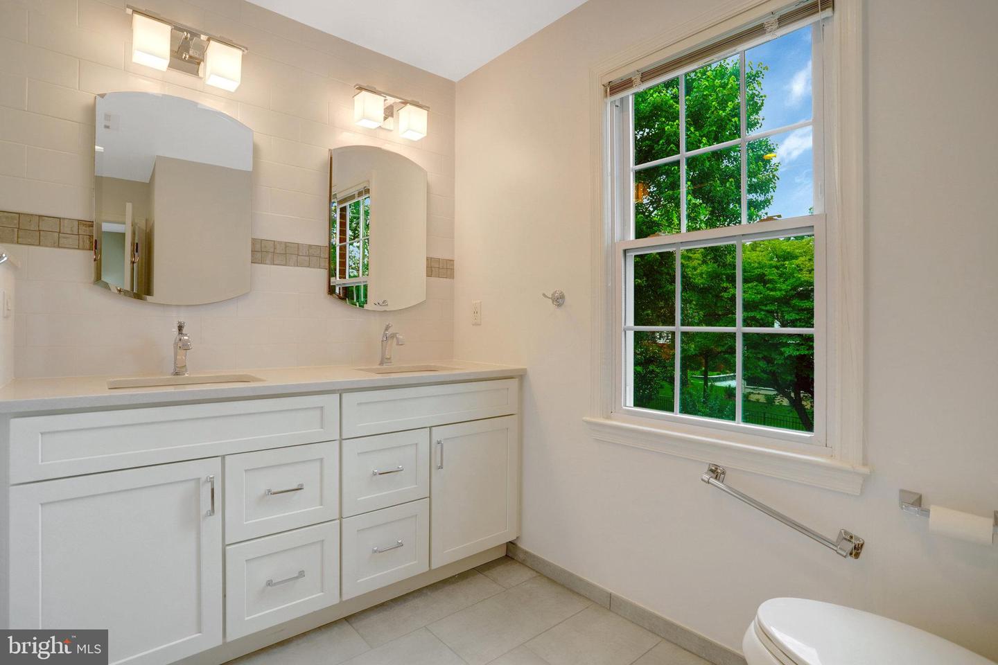 3000 1ST ST N, ARLINGTON, Virginia 22201, 4 Bedrooms Bedrooms, ,3 BathroomsBathrooms,Residential,For sale,3000 1ST ST N,VAAR2057126 MLS # VAAR2057126