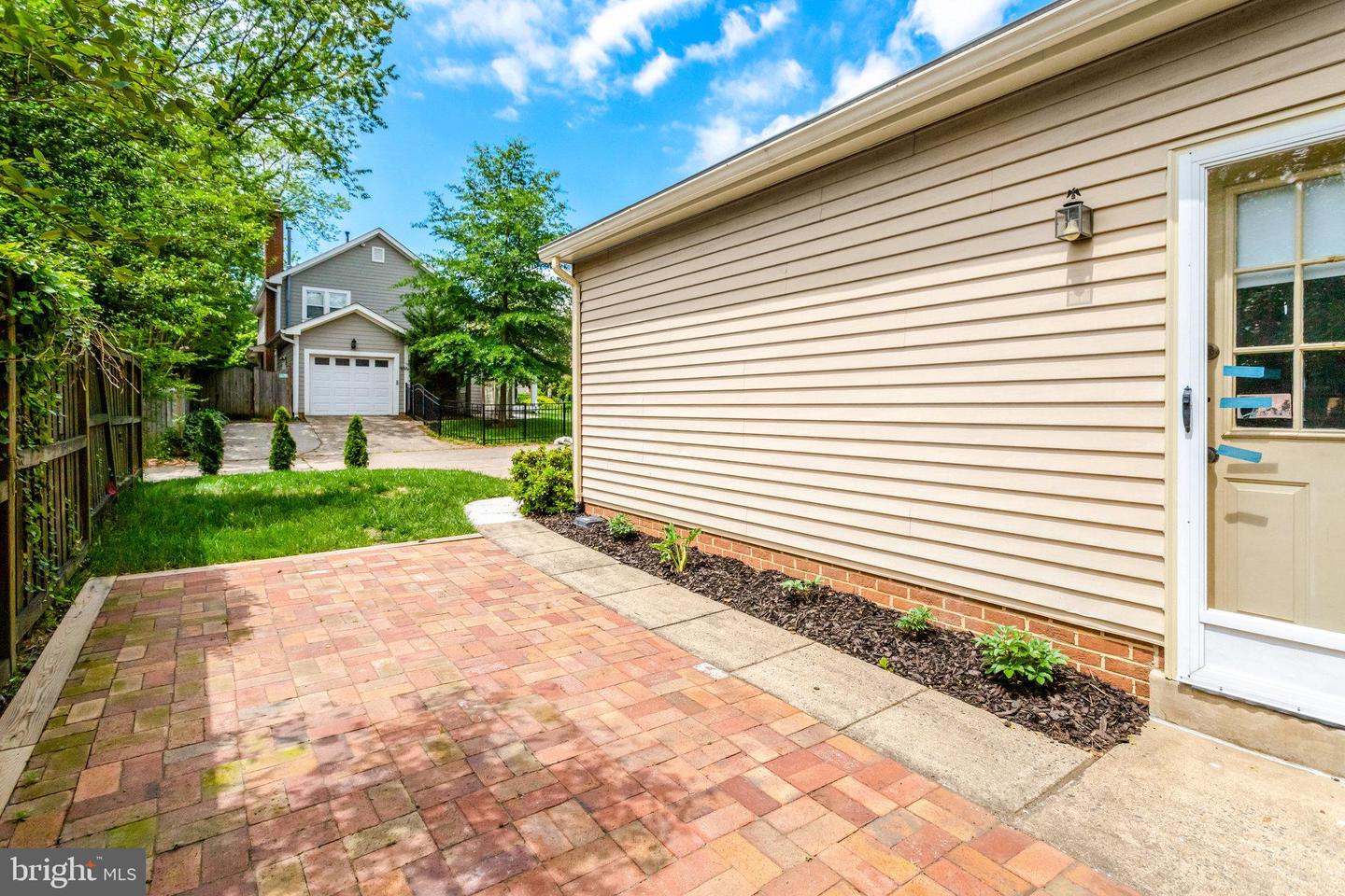 3000 1ST ST N, ARLINGTON, Virginia 22201, 4 Bedrooms Bedrooms, ,3 BathroomsBathrooms,Residential,For sale,3000 1ST ST N,VAAR2057126 MLS # VAAR2057126