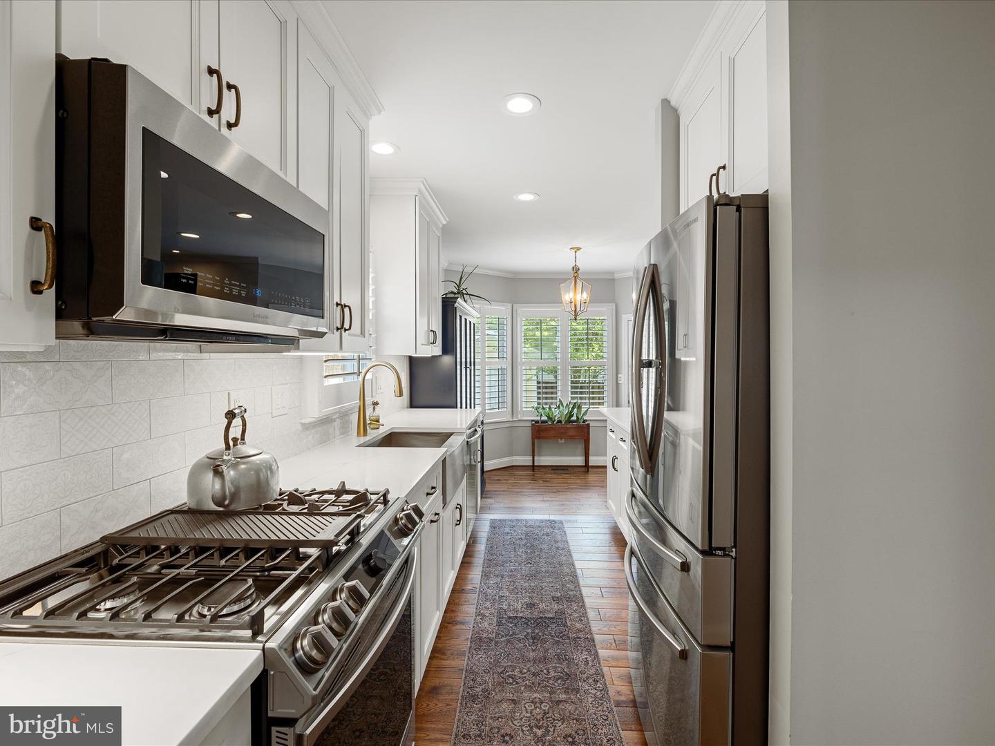 18 AYR ST SW, LEESBURG, Virginia 20175, 3 Bedrooms Bedrooms, ,2 BathroomsBathrooms,Residential,For sale,18 AYR ST SW,VALO2095730 MLS # VALO2095730