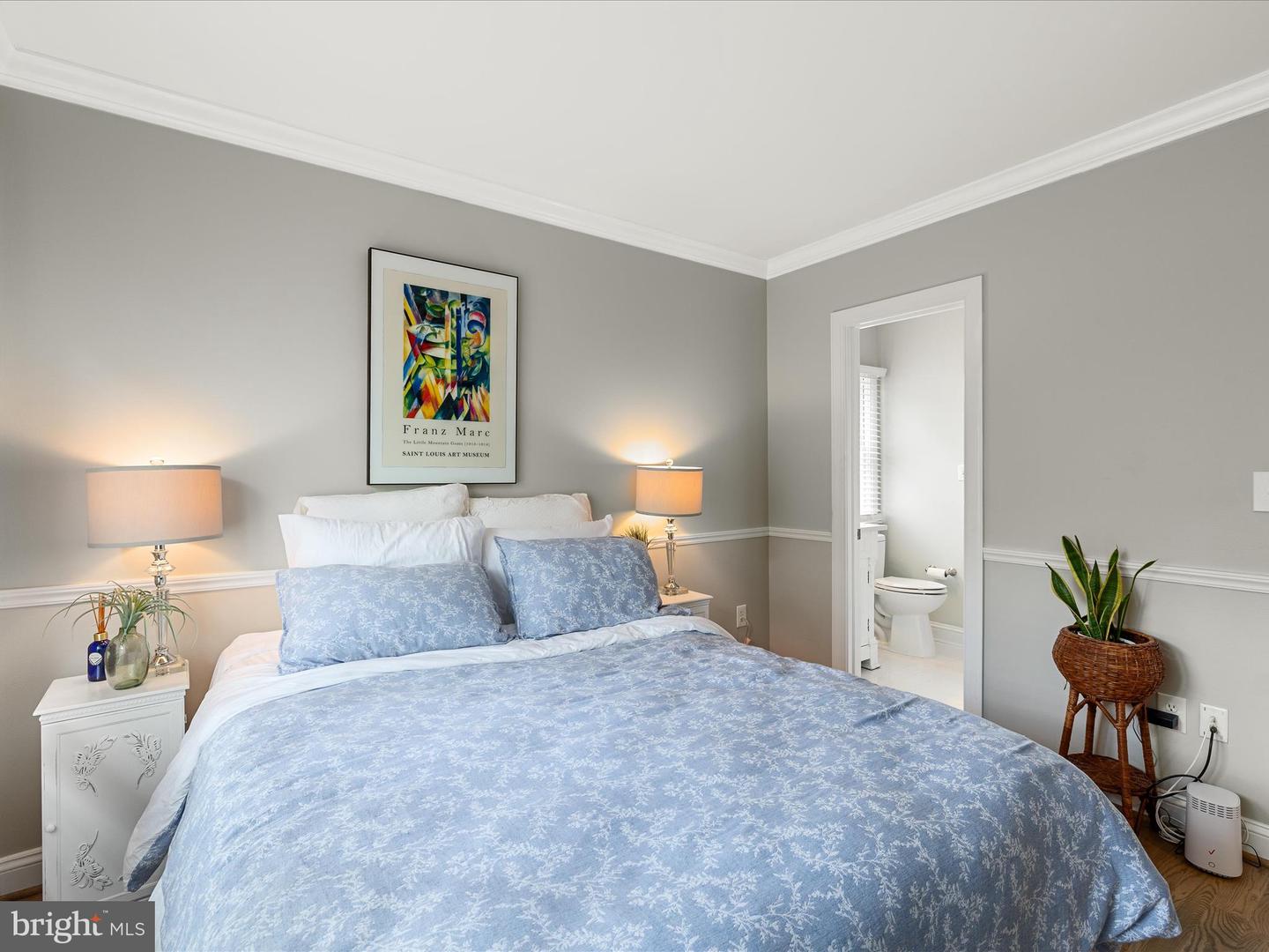 18 AYR ST SW, LEESBURG, Virginia 20175, 3 Bedrooms Bedrooms, ,2 BathroomsBathrooms,Residential,For sale,18 AYR ST SW,VALO2095730 MLS # VALO2095730