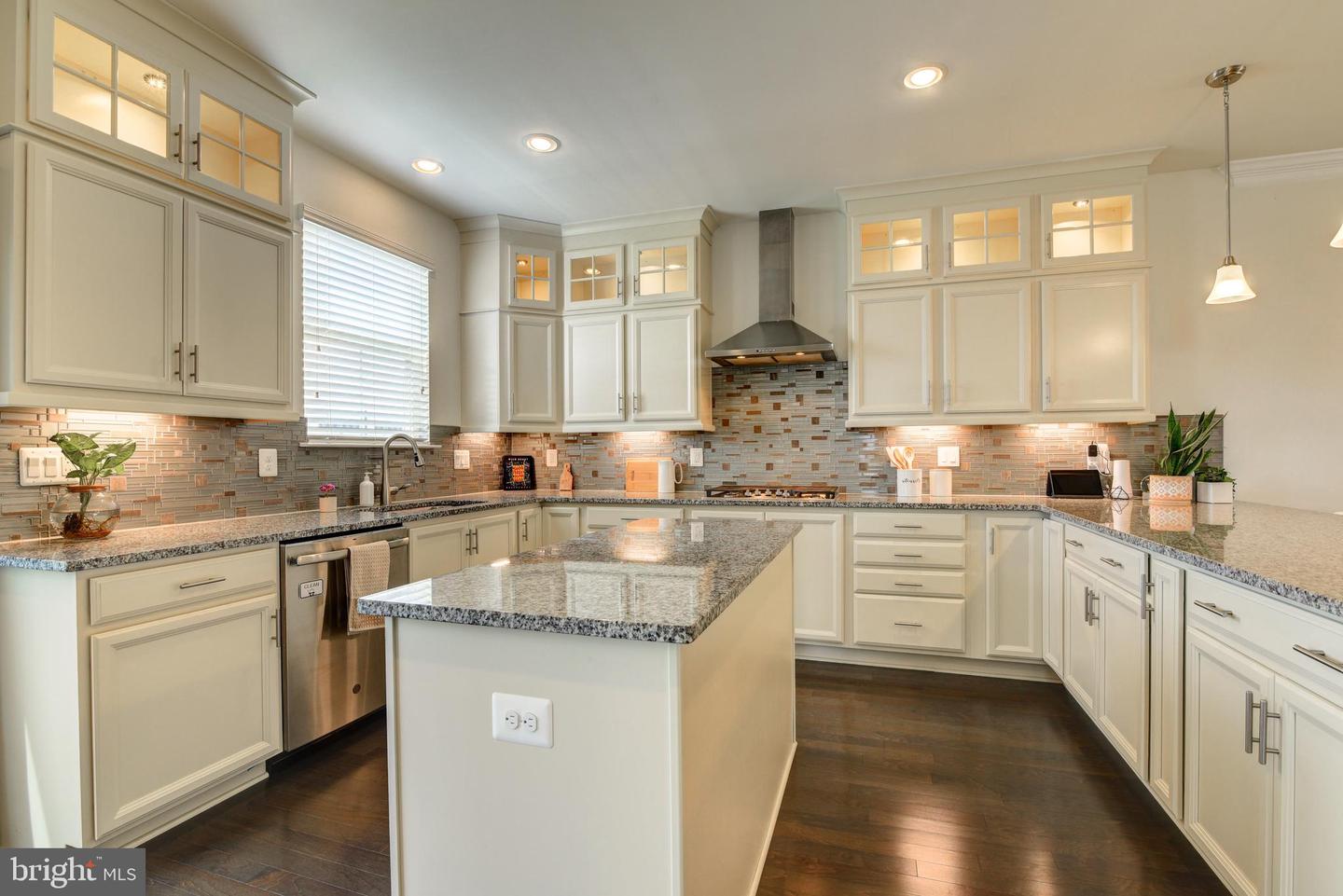 3098 ALAN SHEPARD ST, HERNDON, Virginia 20171, 4 Bedrooms Bedrooms, ,4 BathroomsBathrooms,Residential,For sale,3098 ALAN SHEPARD ST,VAFX2239048 MLS # VAFX2239048