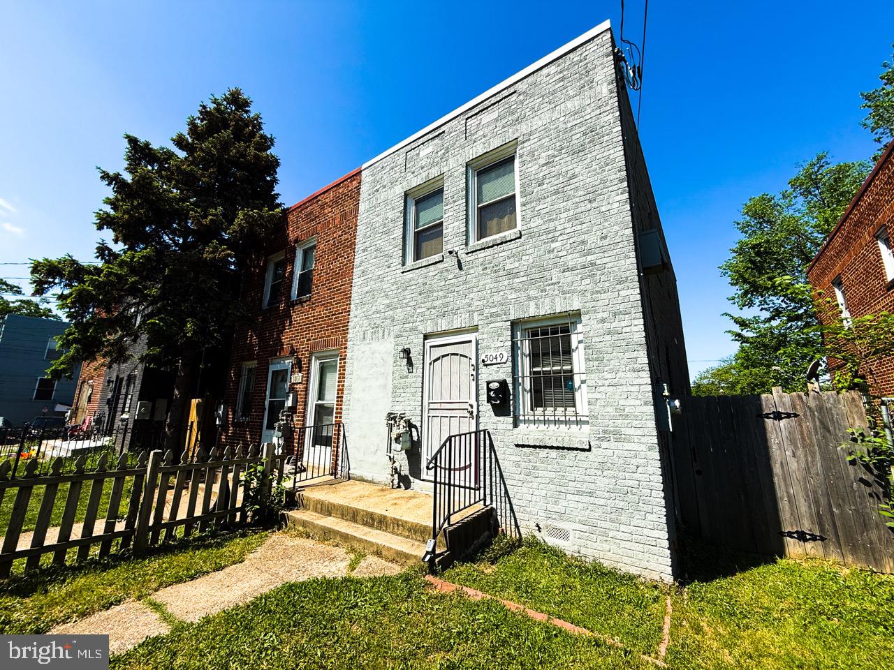 5049 BENNING RD SE, WASHINGTON, District Of Columbia 20019, 3 Bedrooms Bedrooms, 6 Rooms Rooms,2 BathroomsBathrooms,Residential,For sale,5049 BENNING RD SE,DCDC2199384 MLS # DCDC2199384