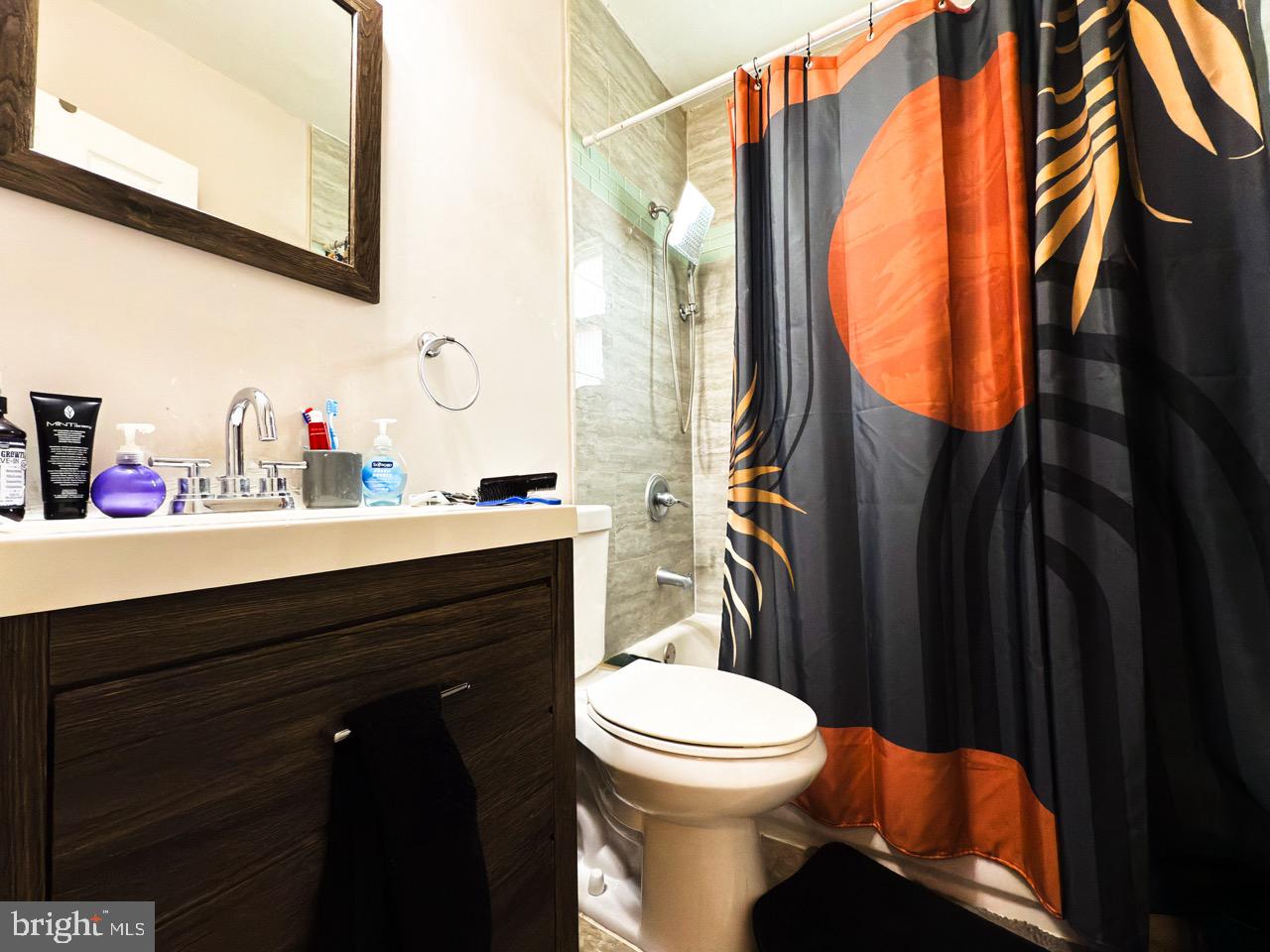 5049 BENNING RD SE, WASHINGTON, District Of Columbia 20019, 3 Bedrooms Bedrooms, 6 Rooms Rooms,2 BathroomsBathrooms,Residential,For sale,5049 BENNING RD SE,DCDC2199384 MLS # DCDC2199384