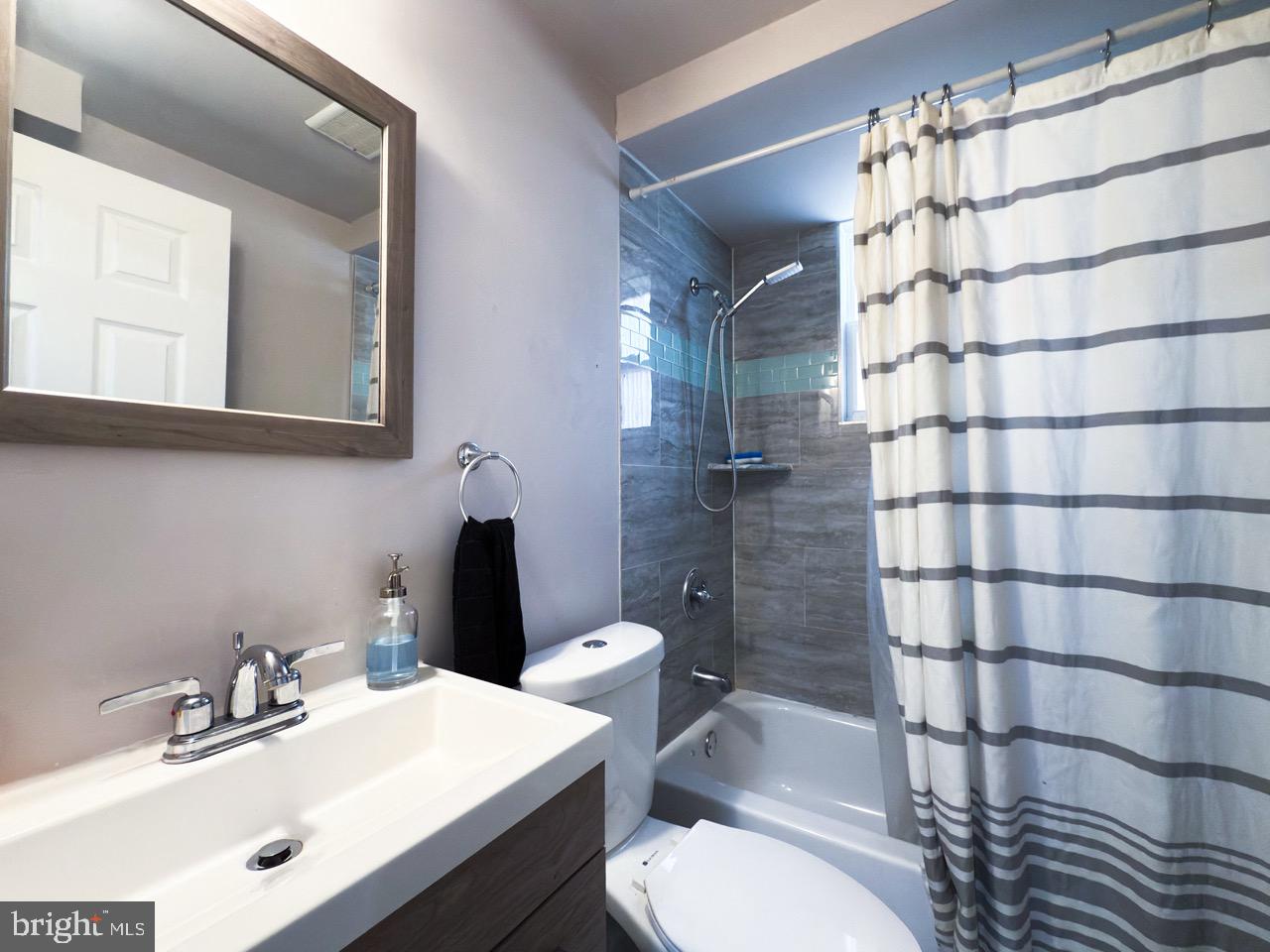 5049 BENNING RD SE, WASHINGTON, District Of Columbia 20019, 3 Bedrooms Bedrooms, 6 Rooms Rooms,2 BathroomsBathrooms,Residential,For sale,5049 BENNING RD SE,DCDC2199384 MLS # DCDC2199384