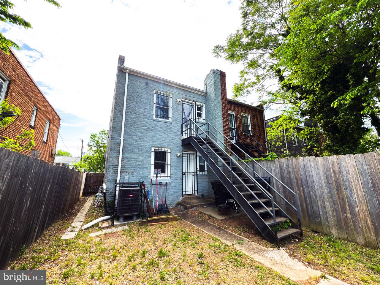 5049 BENNING RD SE, WASHINGTON, District Of Columbia 20019, 3 Bedrooms Bedrooms, 6 Rooms Rooms,2 BathroomsBathrooms,Residential,For sale,5049 BENNING RD SE,DCDC2199384 MLS # DCDC2199384