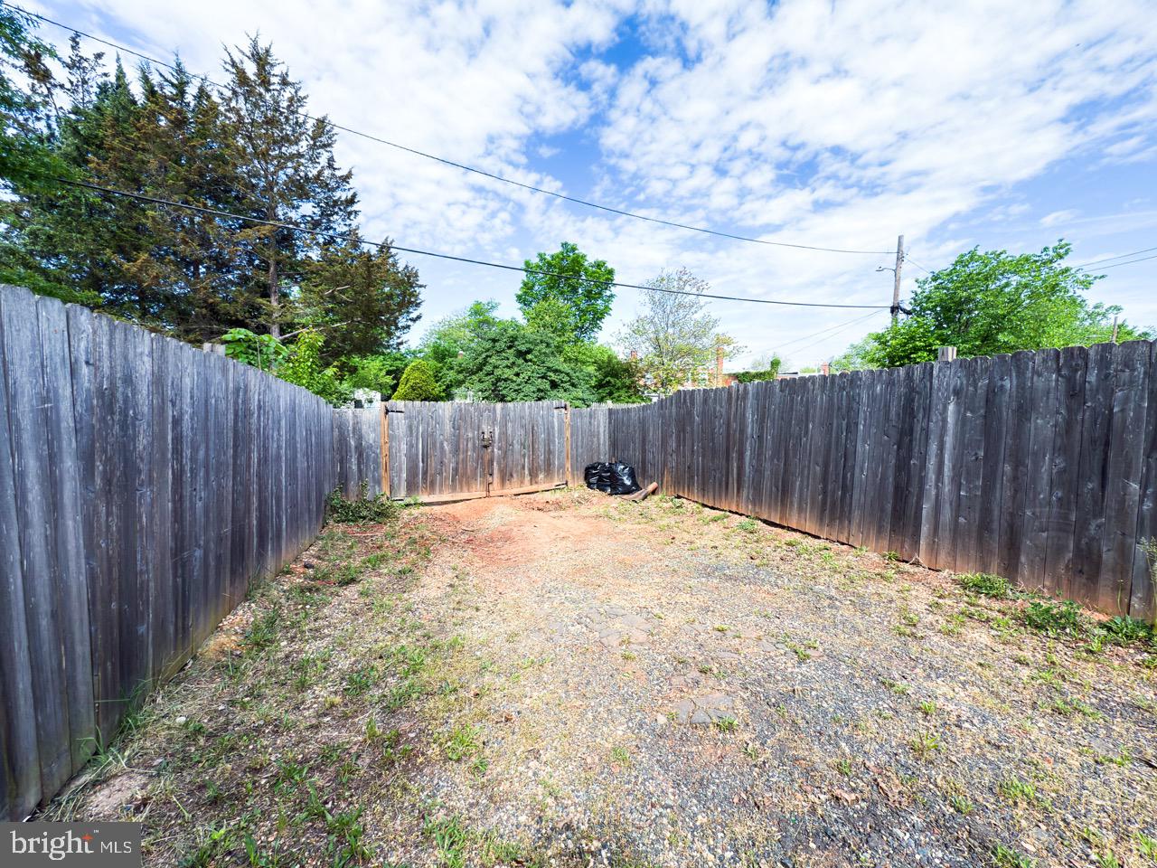 5049 BENNING RD SE, WASHINGTON, District Of Columbia 20019, 3 Bedrooms Bedrooms, 6 Rooms Rooms,2 BathroomsBathrooms,Residential,For sale,5049 BENNING RD SE,DCDC2199384 MLS # DCDC2199384