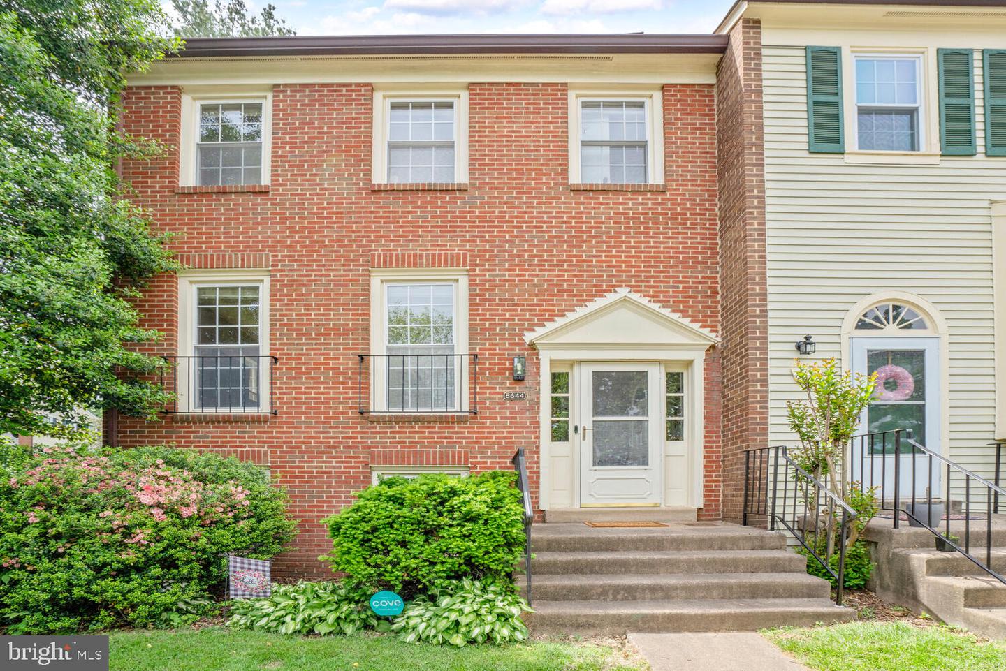 8644 DELLWAY LN, VIENNA, Virginia 22180, 3 Bedrooms Bedrooms, ,3 BathroomsBathrooms,Residential,For sale,8644 DELLWAY LN,VAFX2239070 MLS # VAFX2239070