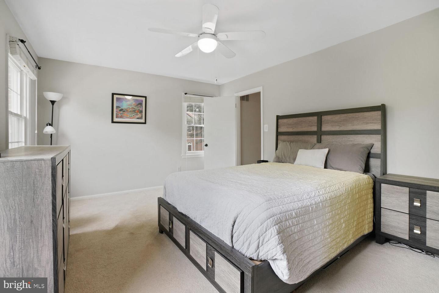 8644 DELLWAY LN, VIENNA, Virginia 22180, 3 Bedrooms Bedrooms, ,3 BathroomsBathrooms,Residential,For sale,8644 DELLWAY LN,VAFX2239070 MLS # VAFX2239070