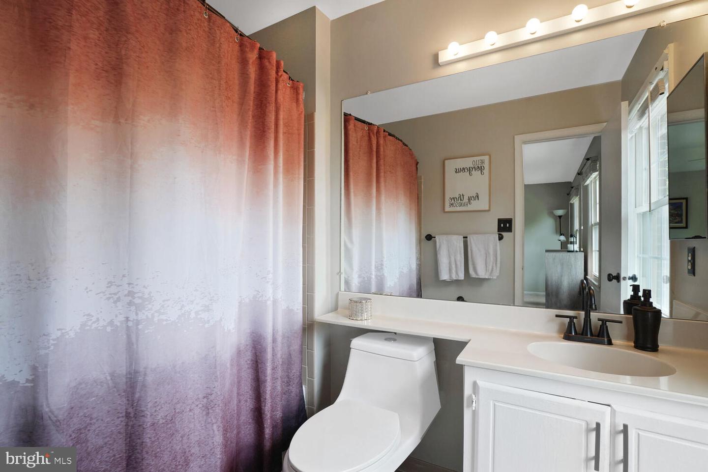 8644 DELLWAY LN, VIENNA, Virginia 22180, 3 Bedrooms Bedrooms, ,3 BathroomsBathrooms,Residential,For sale,8644 DELLWAY LN,VAFX2239070 MLS # VAFX2239070