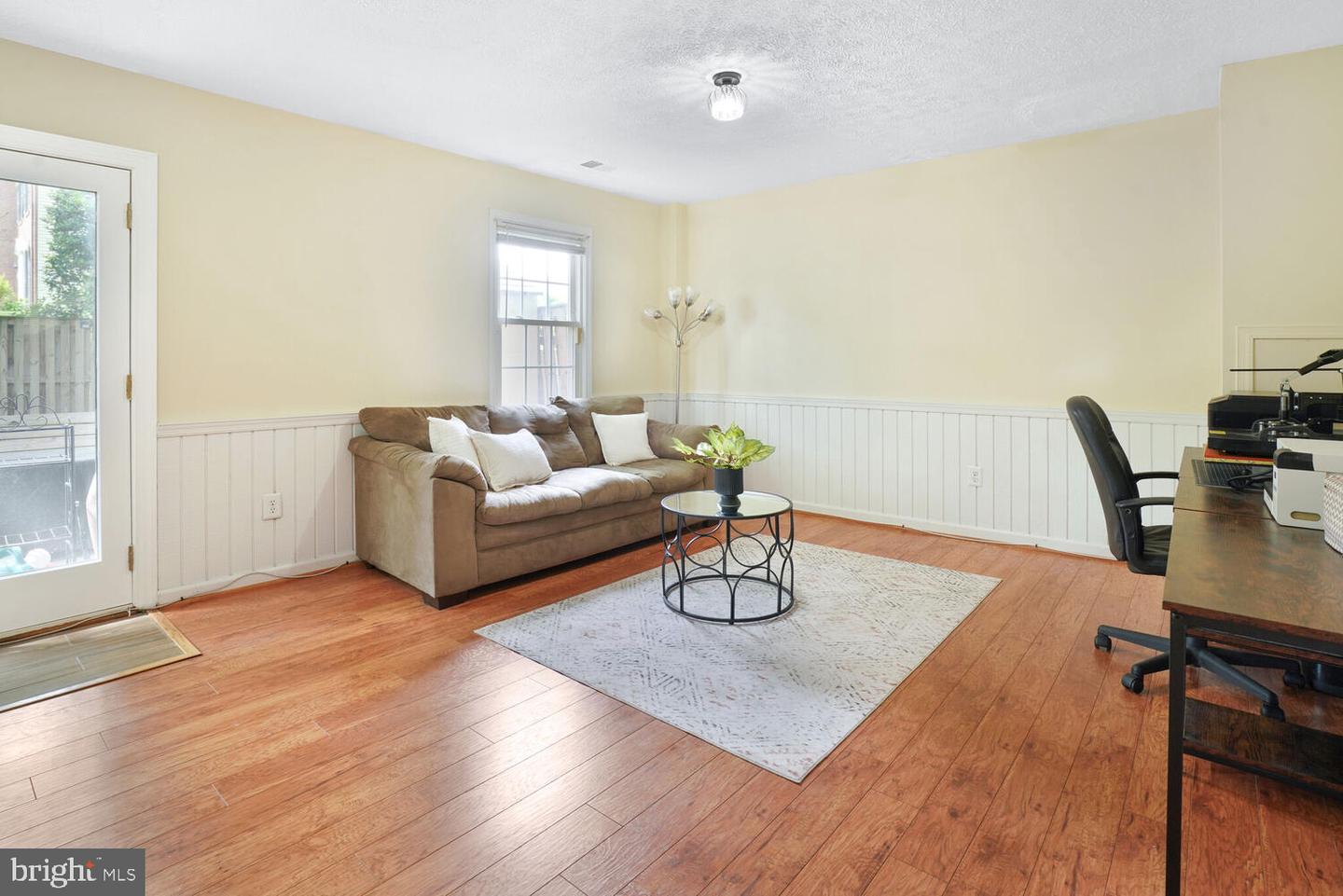 8644 DELLWAY LN, VIENNA, Virginia 22180, 3 Bedrooms Bedrooms, ,3 BathroomsBathrooms,Residential,For sale,8644 DELLWAY LN,VAFX2239070 MLS # VAFX2239070