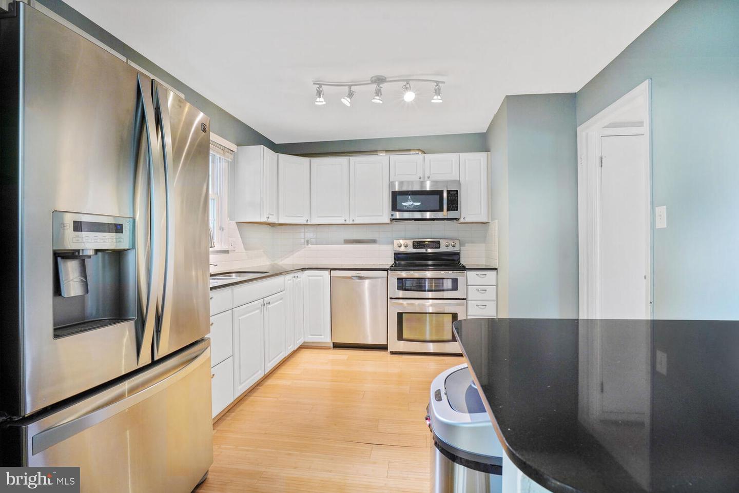 8644 DELLWAY LN, VIENNA, Virginia 22180, 3 Bedrooms Bedrooms, ,3 BathroomsBathrooms,Residential,For sale,8644 DELLWAY LN,VAFX2239070 MLS # VAFX2239070