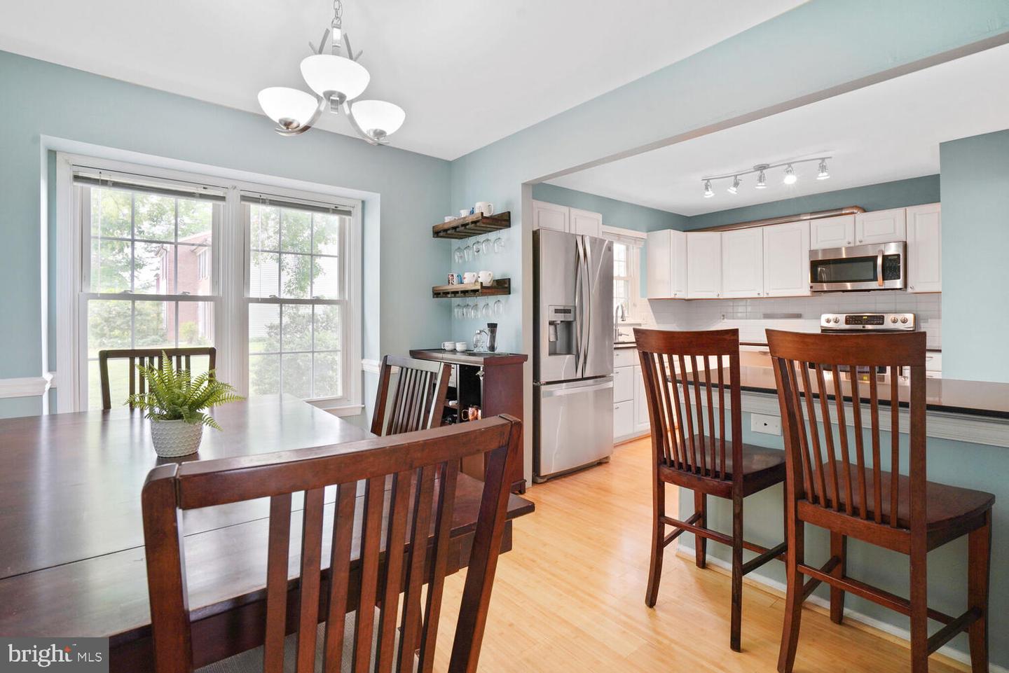 8644 DELLWAY LN, VIENNA, Virginia 22180, 3 Bedrooms Bedrooms, ,3 BathroomsBathrooms,Residential,For sale,8644 DELLWAY LN,VAFX2239070 MLS # VAFX2239070