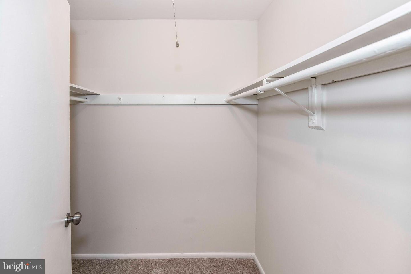 3712 N ROSSER ST #201, ALEXANDRIA, Virginia 22311, 2 Bedrooms Bedrooms, ,1 BathroomBathrooms,Residential,For sale,3712 N ROSSER ST #201,VAFX2239144 MLS # VAFX2239144
