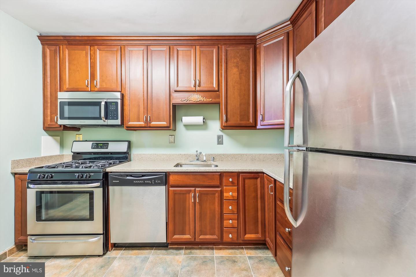 3701 S GEORGE MASON DR #2109N, FALLS CHURCH, Virginia 22041, 2 Bedrooms Bedrooms, ,2 BathroomsBathrooms,Residential,For sale,3701 S GEORGE MASON DR #2109N,VAFX2239168 MLS # VAFX2239168