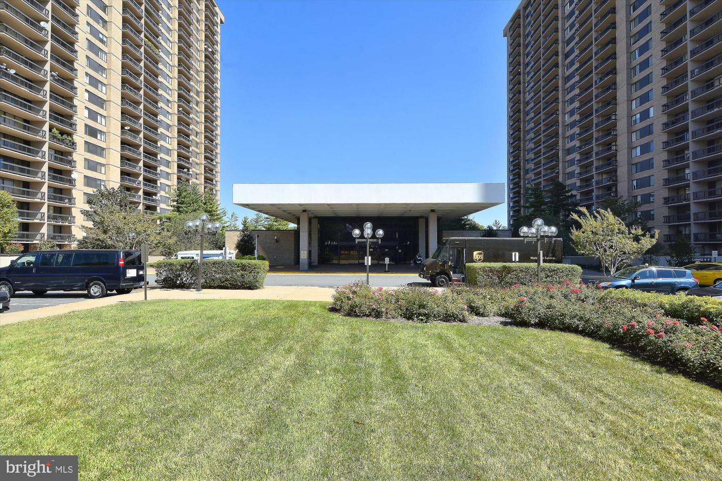 3701 S GEORGE MASON DR #2109N, FALLS CHURCH, Virginia 22041, 2 Bedrooms Bedrooms, ,2 BathroomsBathrooms,Residential,For sale,3701 S GEORGE MASON DR #2109N,VAFX2239168 MLS # VAFX2239168