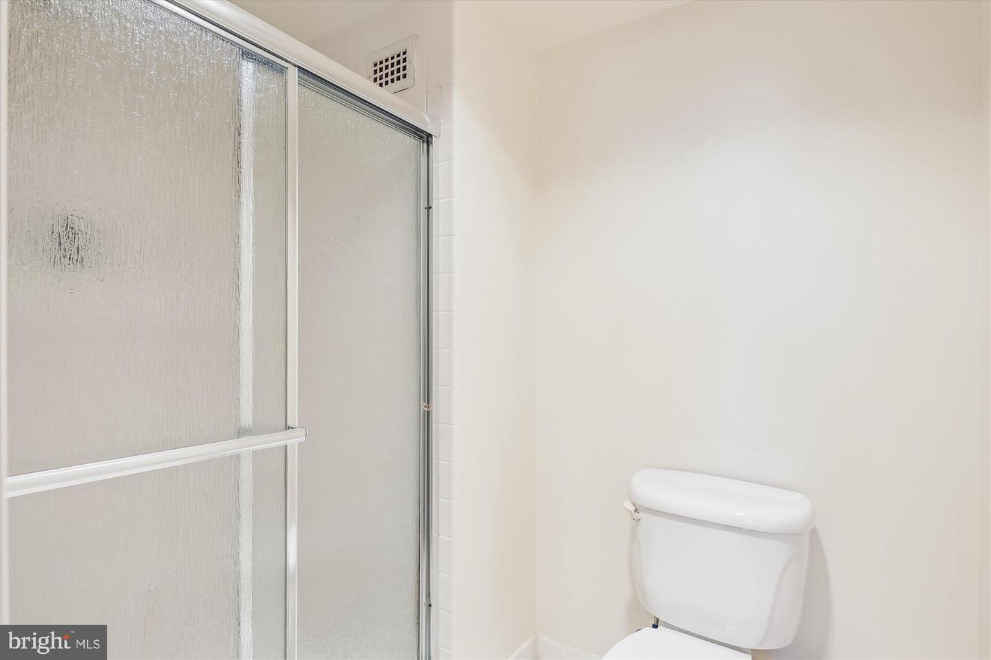 3701 S GEORGE MASON DR #2109N, FALLS CHURCH, Virginia 22041, 2 Bedrooms Bedrooms, ,2 BathroomsBathrooms,Residential,For sale,3701 S GEORGE MASON DR #2109N,VAFX2239168 MLS # VAFX2239168