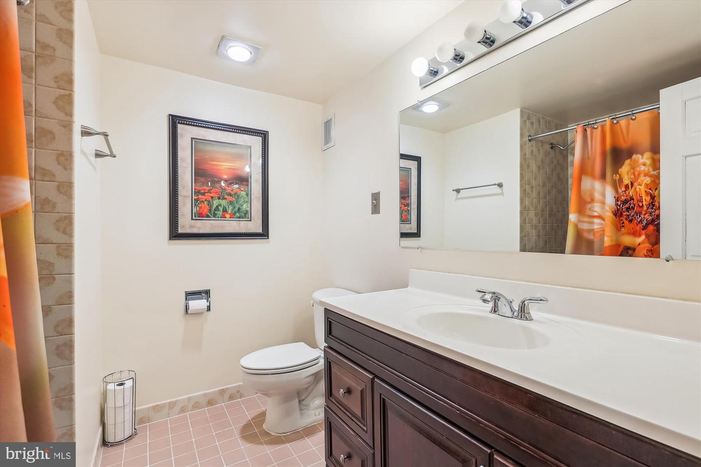 3701 S GEORGE MASON DR #2109N, FALLS CHURCH, Virginia 22041, 2 Bedrooms Bedrooms, ,2 BathroomsBathrooms,Residential,For sale,3701 S GEORGE MASON DR #2109N,VAFX2239168 MLS # VAFX2239168