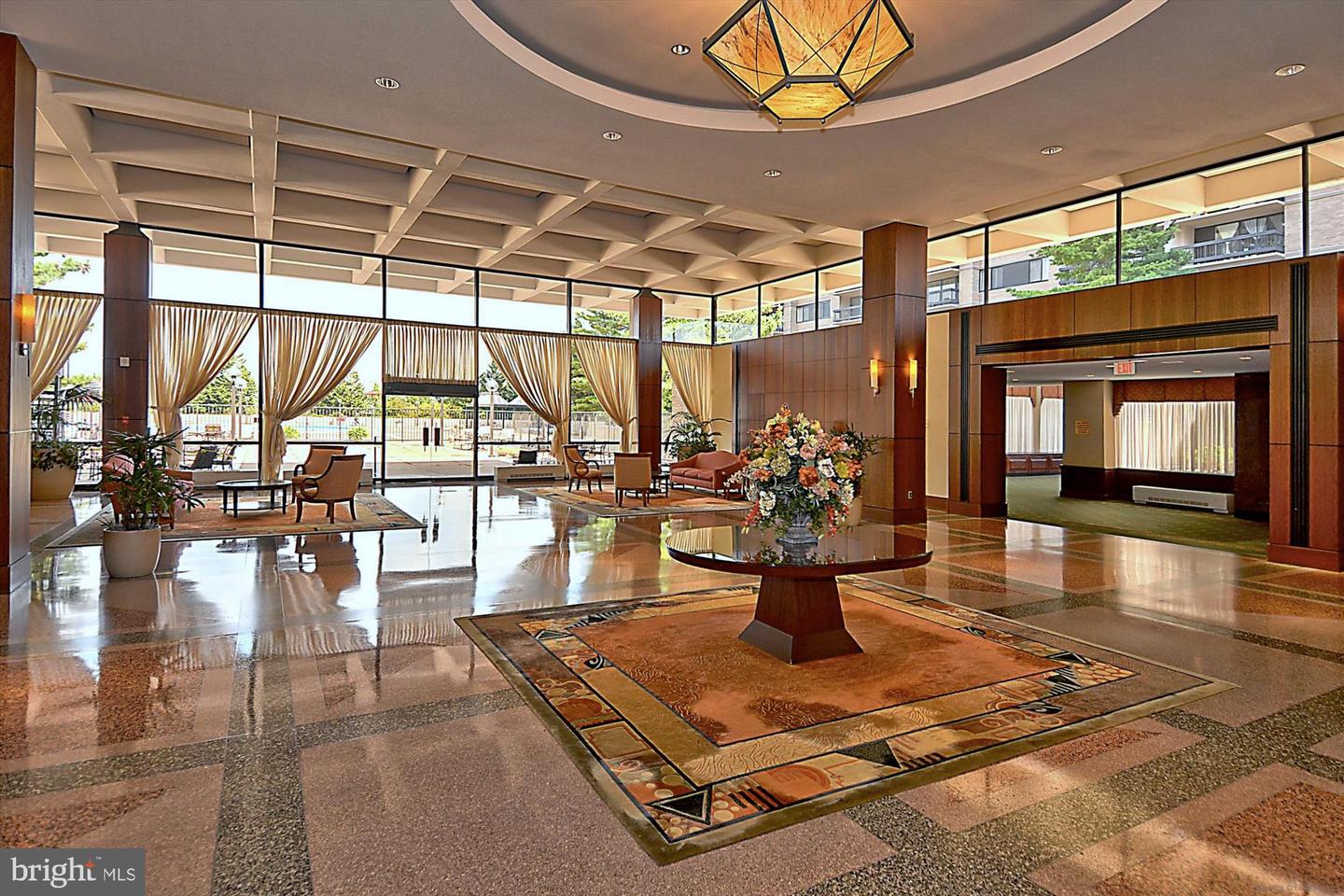 3701 S GEORGE MASON DR #2109N, FALLS CHURCH, Virginia 22041, 2 Bedrooms Bedrooms, ,2 BathroomsBathrooms,Residential,For sale,3701 S GEORGE MASON DR #2109N,VAFX2239168 MLS # VAFX2239168