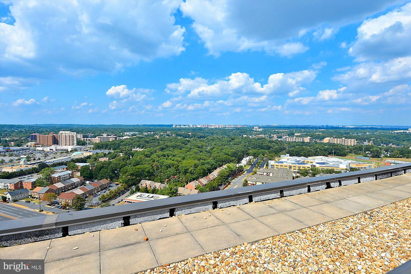 3701 S GEORGE MASON DR #2109N, FALLS CHURCH, Virginia 22041, 2 Bedrooms Bedrooms, ,2 BathroomsBathrooms,Residential,For sale,3701 S GEORGE MASON DR #2109N,VAFX2239168 MLS # VAFX2239168