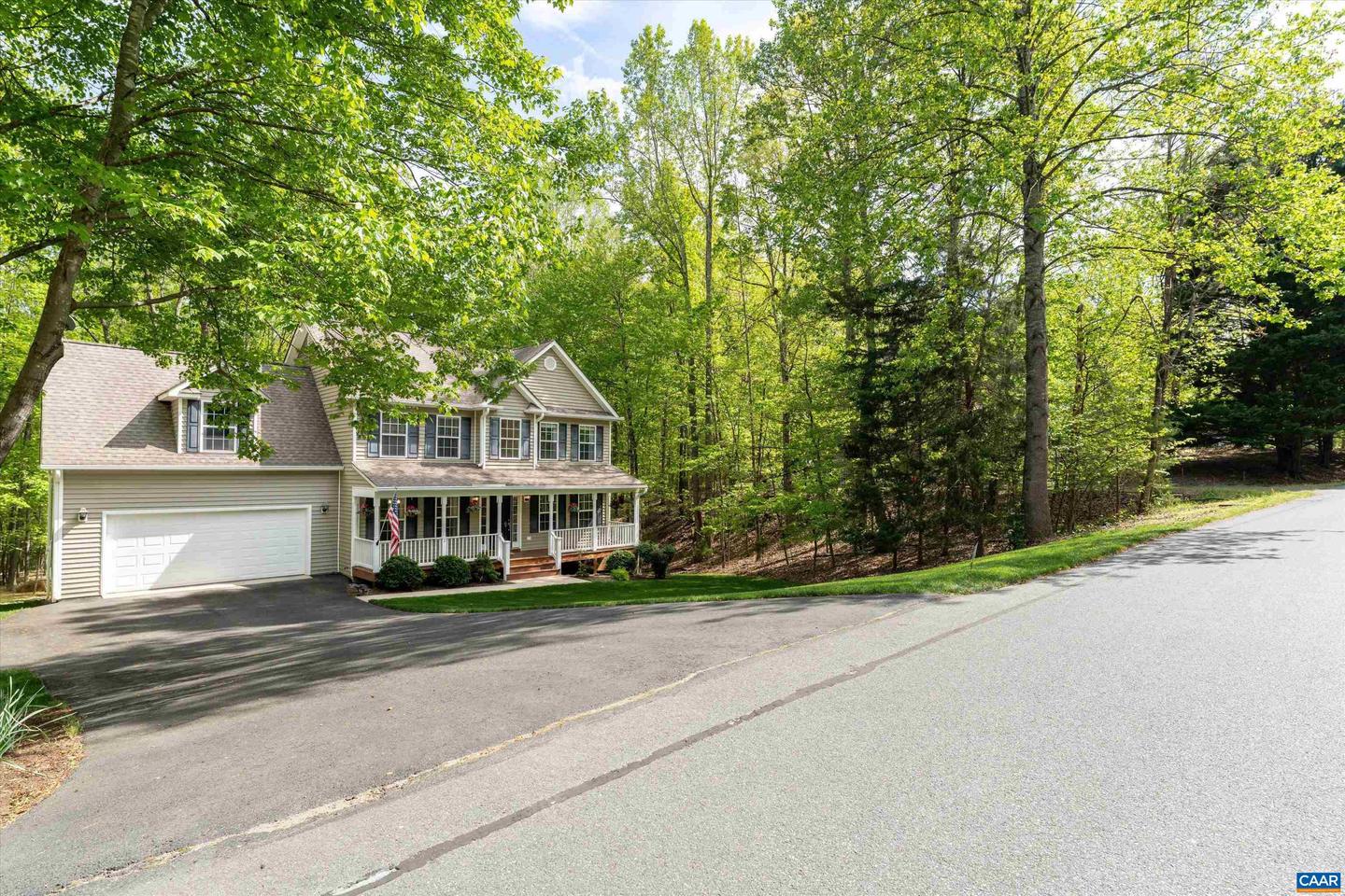 11 MARWOOD DR, PALMYRA, Virginia 22963, 4 Bedrooms Bedrooms, ,3 BathroomsBathrooms,Residential,For sale,11 MARWOOD DR,664203 MLS # 664203