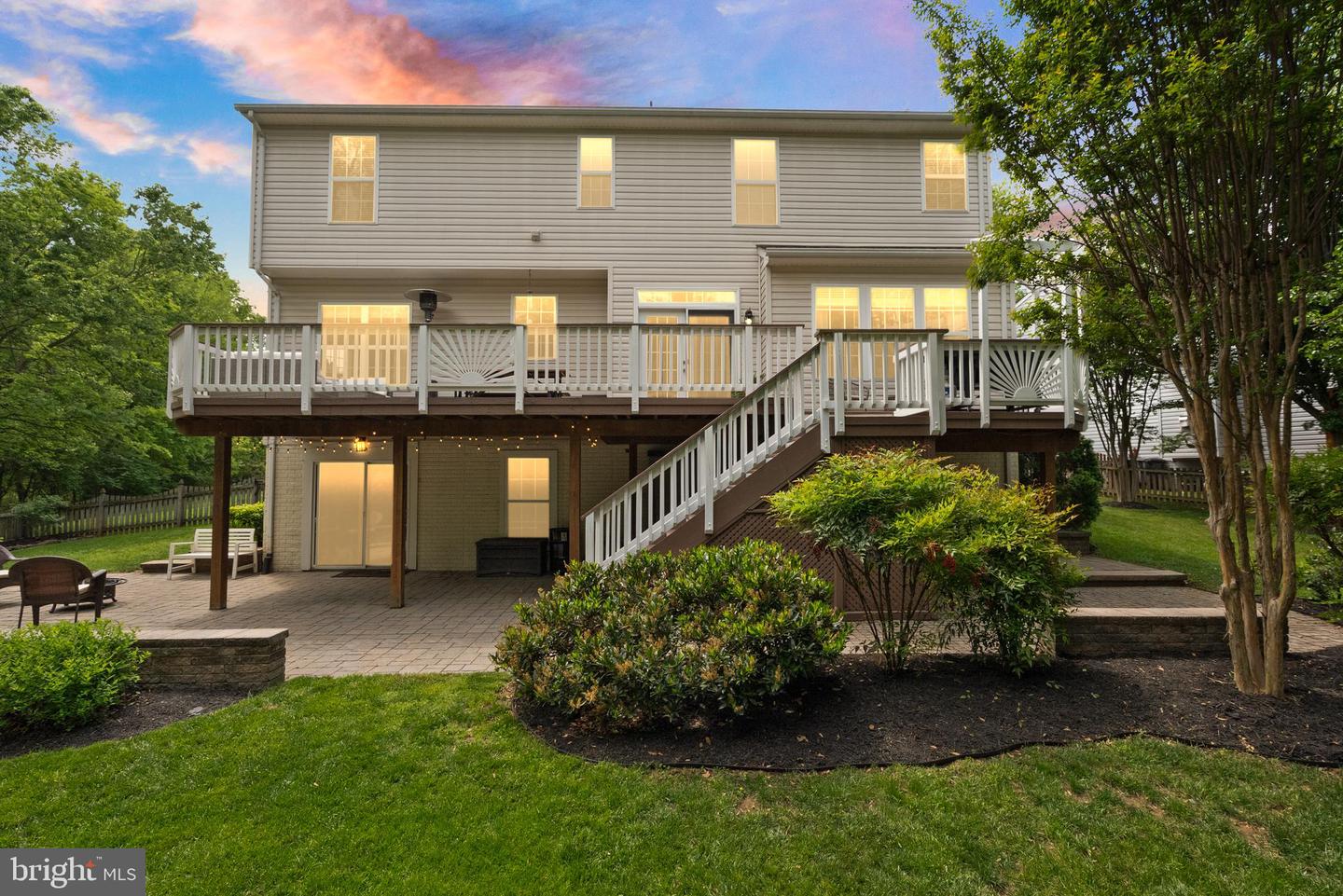 12159 OPEN MEADOW LN, BRISTOW, Virginia 20136, 5 Bedrooms Bedrooms, ,3 BathroomsBathrooms,Residential,For sale,12159 OPEN MEADOW LN,VAPW2094176 MLS # VAPW2094176