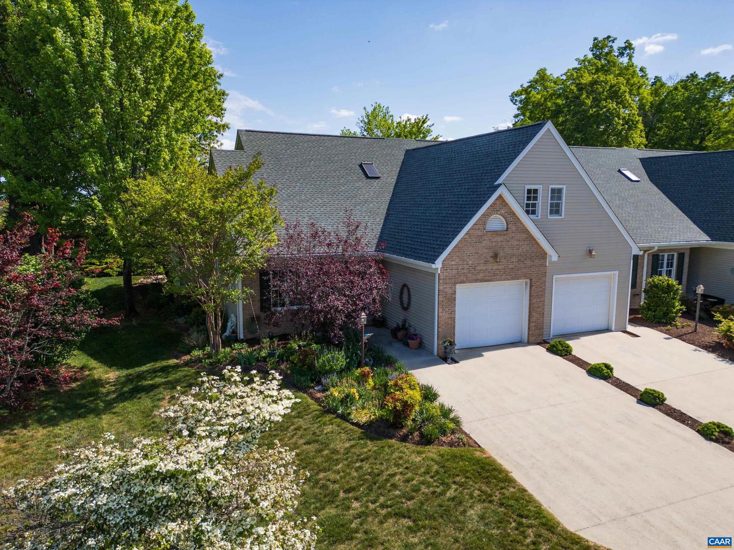 17 HICKORY NUT LN, STAUNTON, Virginia 24401, 3 Bedrooms Bedrooms, ,2 BathroomsBathrooms,Residential,For sale,17 HICKORY NUT LN,664199 MLS # 664199