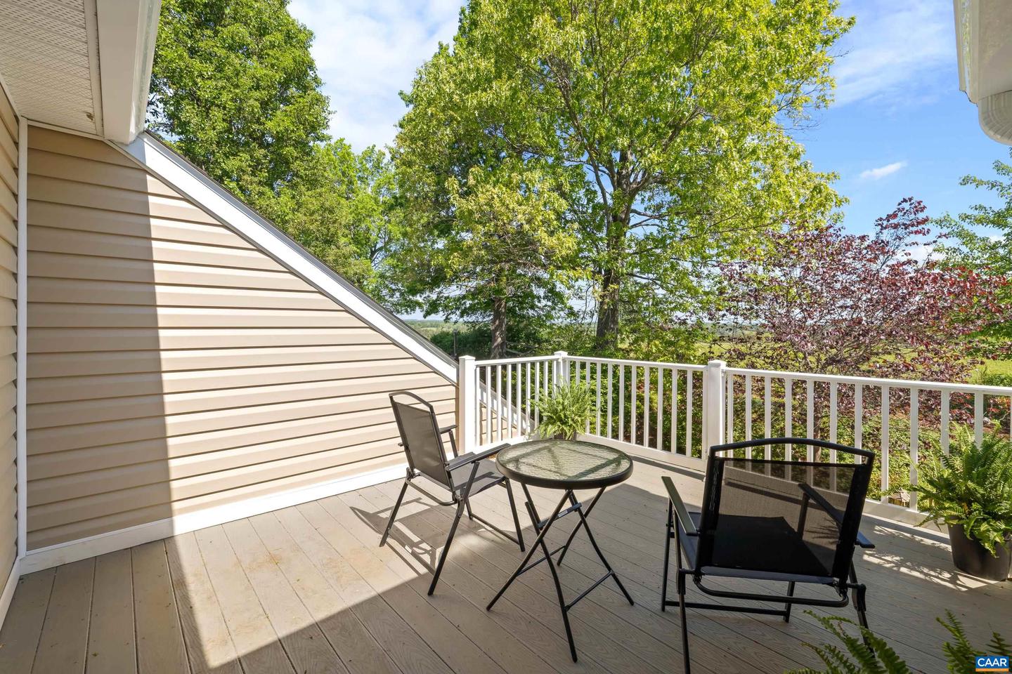17 HICKORY NUT LN, STAUNTON, Virginia 24401, 3 Bedrooms Bedrooms, ,2 BathroomsBathrooms,Residential,For sale,17 HICKORY NUT LN,664199 MLS # 664199