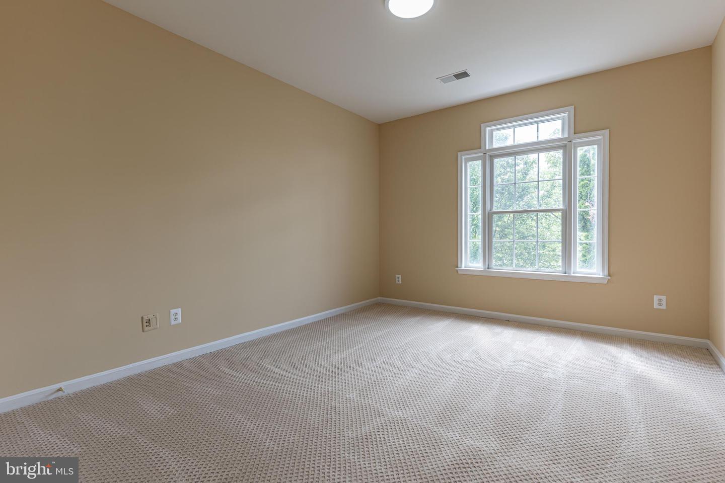 19182 CHARTIER DR, LEESBURG, Virginia 20176, 4 Bedrooms Bedrooms, ,3 BathroomsBathrooms,Residential,For sale,19182 CHARTIER DR,VALO2095800 MLS # VALO2095800