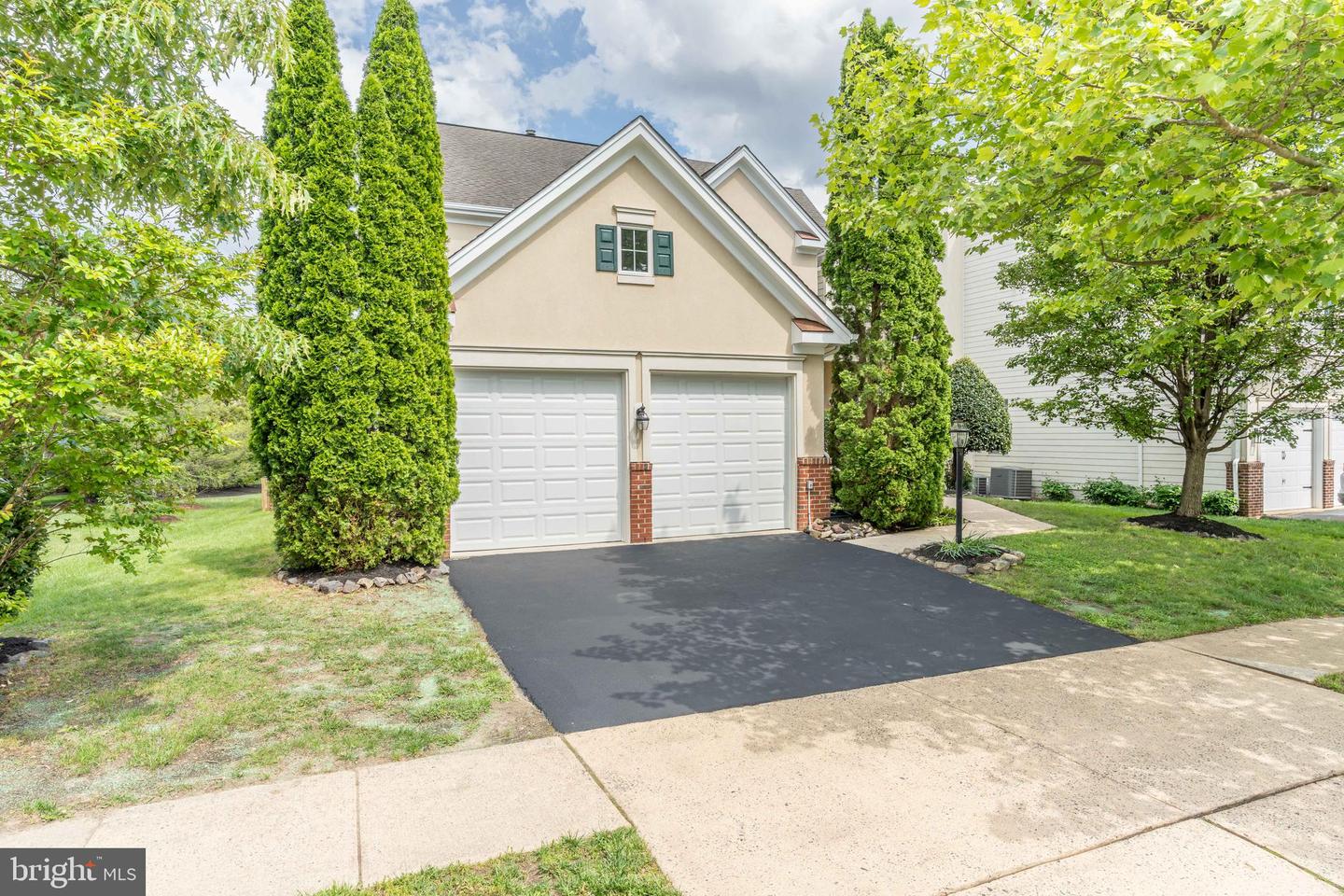 19182 CHARTIER DR, LEESBURG, Virginia 20176, 4 Bedrooms Bedrooms, ,3 BathroomsBathrooms,Residential,For sale,19182 CHARTIER DR,VALO2095800 MLS # VALO2095800