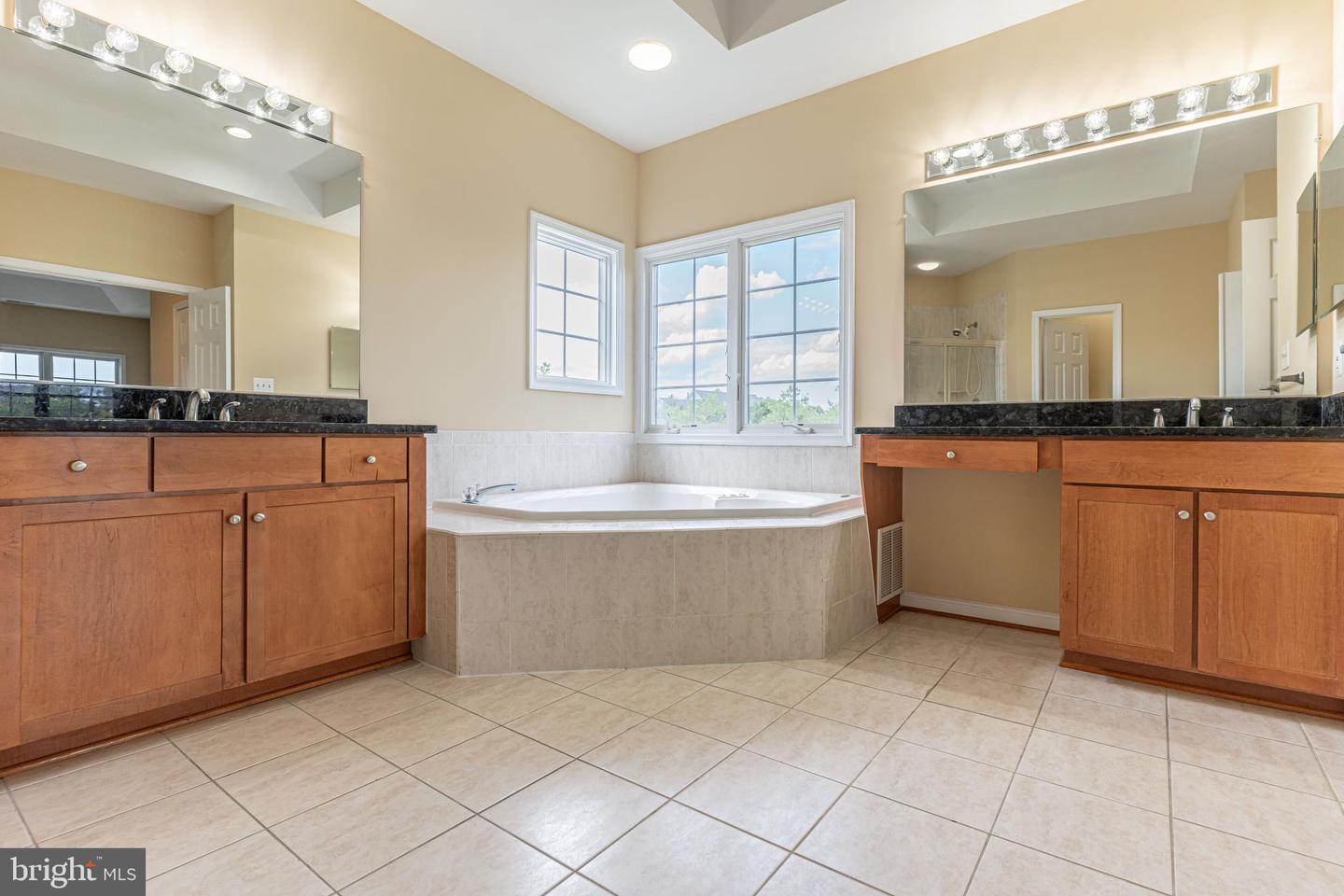 19182 CHARTIER DR, LEESBURG, Virginia 20176, 4 Bedrooms Bedrooms, ,3 BathroomsBathrooms,Residential,For sale,19182 CHARTIER DR,VALO2095800 MLS # VALO2095800
