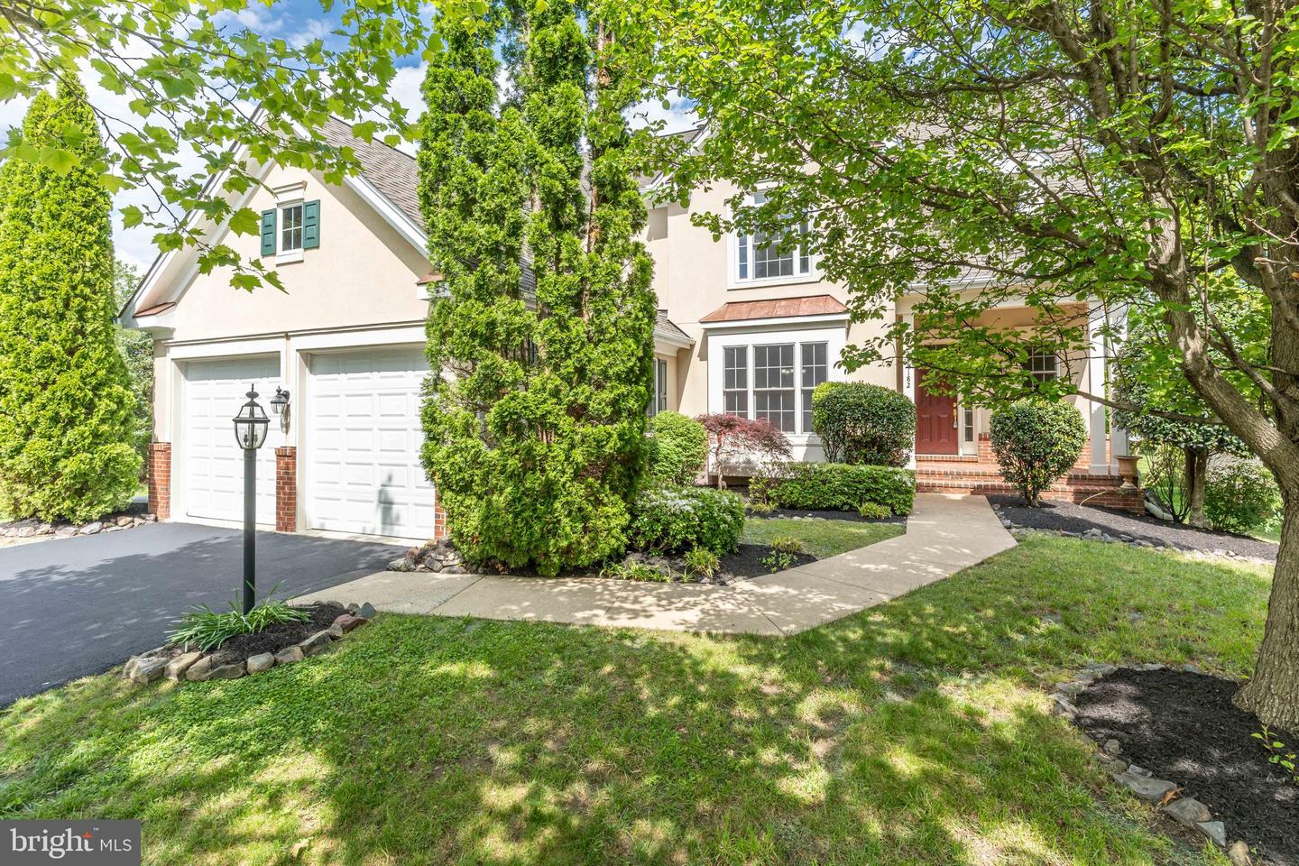 19182 CHARTIER DR, LEESBURG, Virginia 20176, 4 Bedrooms Bedrooms, ,3 BathroomsBathrooms,Residential,For sale,19182 CHARTIER DR,VALO2095800 MLS # VALO2095800