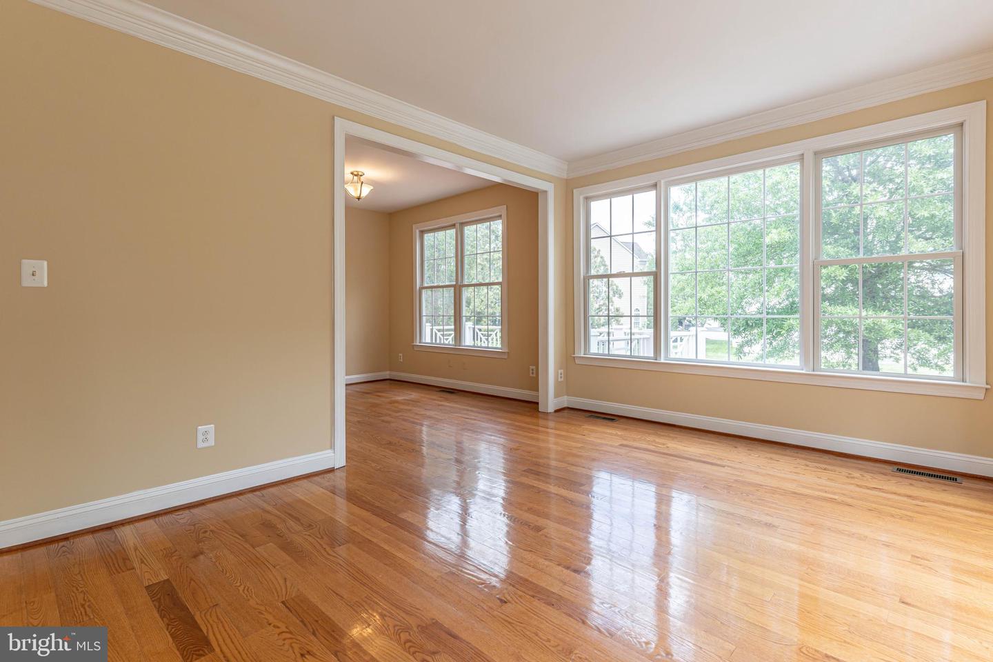 19182 CHARTIER DR, LEESBURG, Virginia 20176, 4 Bedrooms Bedrooms, ,3 BathroomsBathrooms,Residential,For sale,19182 CHARTIER DR,VALO2095800 MLS # VALO2095800