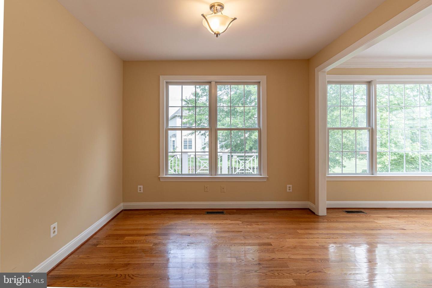 19182 CHARTIER DR, LEESBURG, Virginia 20176, 4 Bedrooms Bedrooms, ,3 BathroomsBathrooms,Residential,For sale,19182 CHARTIER DR,VALO2095800 MLS # VALO2095800