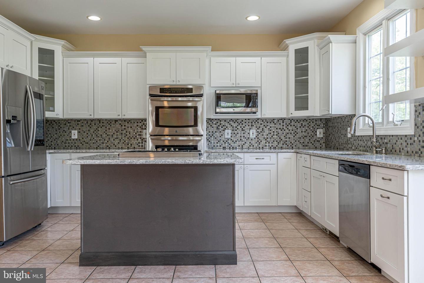 19182 CHARTIER DR, LEESBURG, Virginia 20176, 4 Bedrooms Bedrooms, ,3 BathroomsBathrooms,Residential,For sale,19182 CHARTIER DR,VALO2095800 MLS # VALO2095800