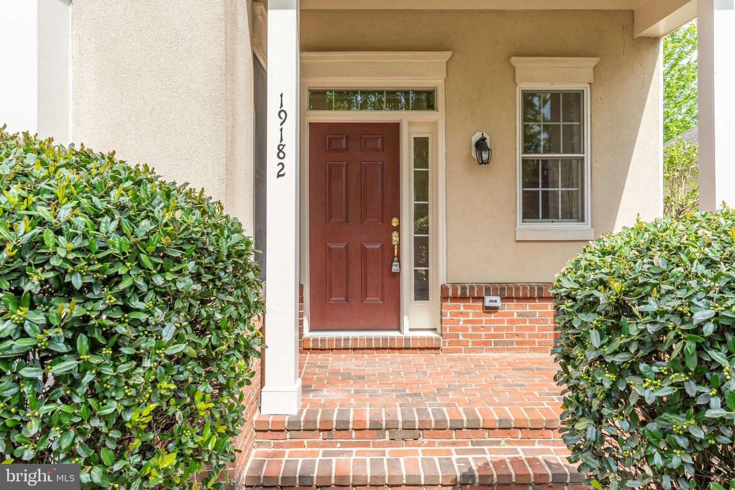 19182 CHARTIER DR, LEESBURG, Virginia 20176, 4 Bedrooms Bedrooms, ,3 BathroomsBathrooms,Residential,For sale,19182 CHARTIER DR,VALO2095800 MLS # VALO2095800