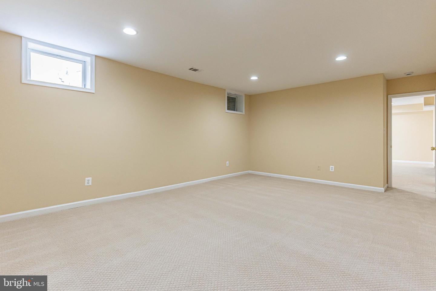 19182 CHARTIER DR, LEESBURG, Virginia 20176, 4 Bedrooms Bedrooms, ,3 BathroomsBathrooms,Residential,For sale,19182 CHARTIER DR,VALO2095800 MLS # VALO2095800