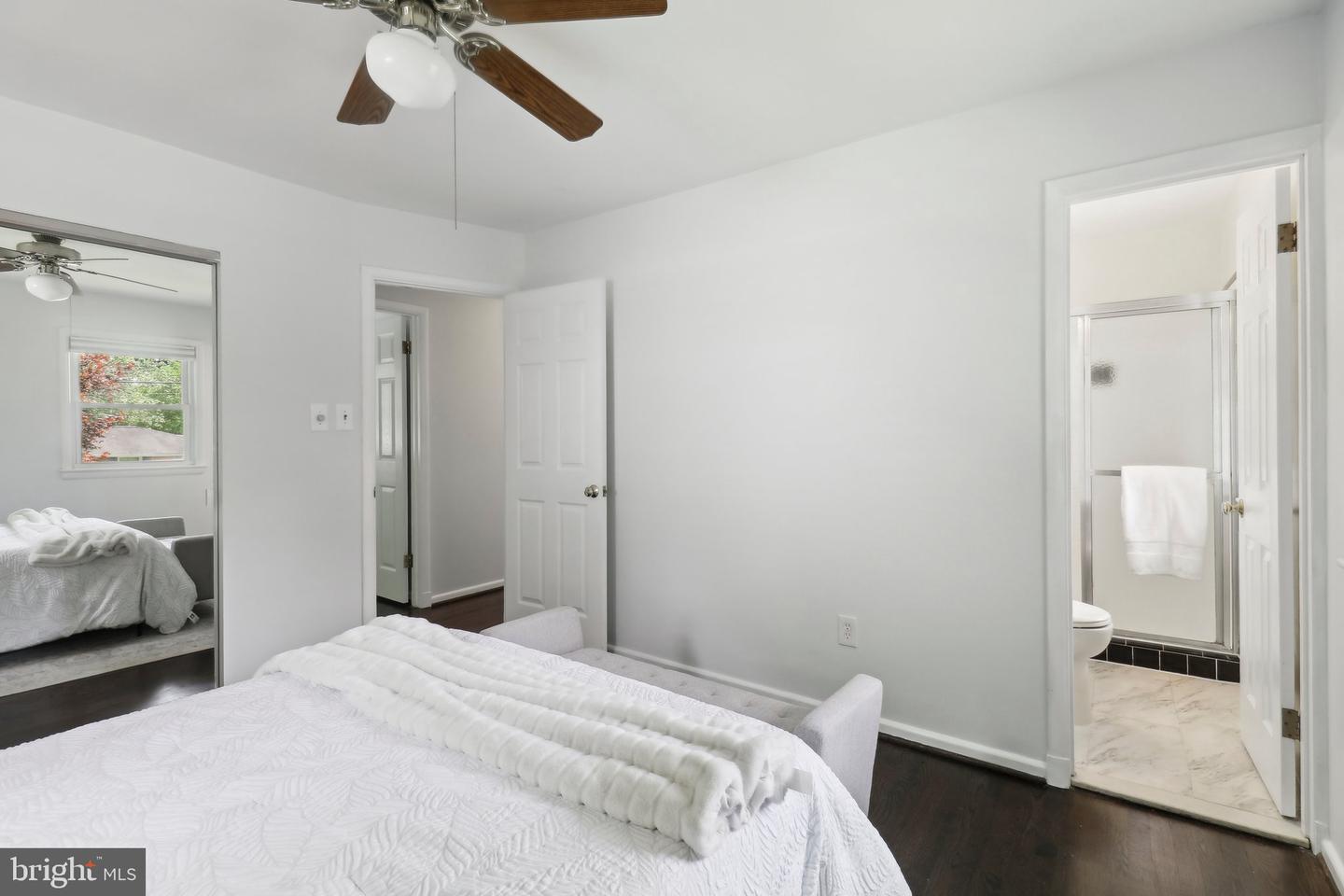 1212 WARE ST SW, VIENNA, Virginia 22180, 4 Bedrooms Bedrooms, ,2 BathroomsBathrooms,Residential,For sale,1212 WARE ST SW,VAFX2239354 MLS # VAFX2239354