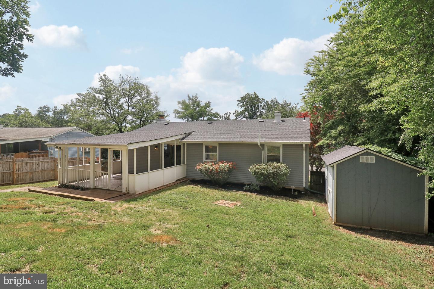 1212 WARE ST SW, VIENNA, Virginia 22180, 4 Bedrooms Bedrooms, ,2 BathroomsBathrooms,Residential,For sale,1212 WARE ST SW,VAFX2239354 MLS # VAFX2239354