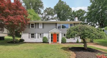1212 WARE ST SW, VIENNA, Virginia 22180, 4 Bedrooms Bedrooms, ,2 BathroomsBathrooms,Residential,For sale,1212 WARE ST SW,VAFX2239354 MLS # VAFX2239354